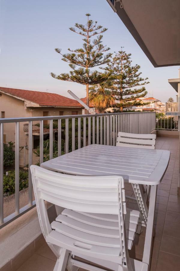 Attico Bellavista Villa Marina di Ragusa Buitenkant foto